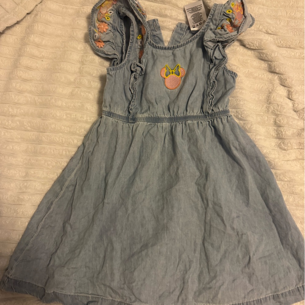 Sleeveless Dress with Peach Embroidery Minnie Mouse